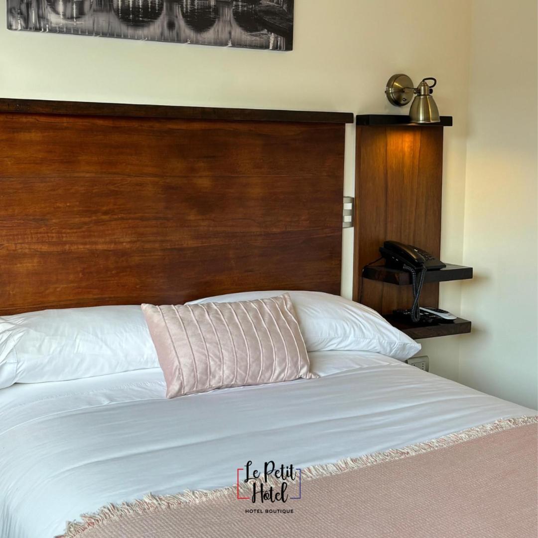 Hotel Le Petit Concepción Pokój zdjęcie