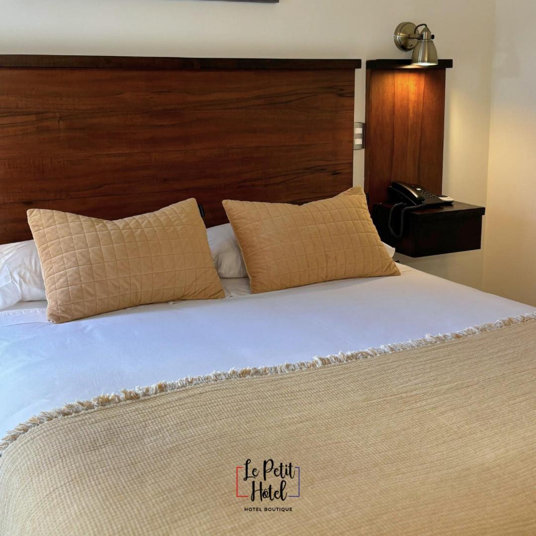 Hotel Le Petit Concepción Pokój zdjęcie